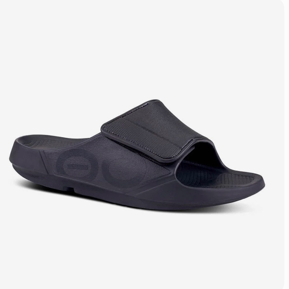 OOFOS OOahh Sport Flex Unisex Matt Black Recovery Slides Size: M: 5  W: 7 NWOT